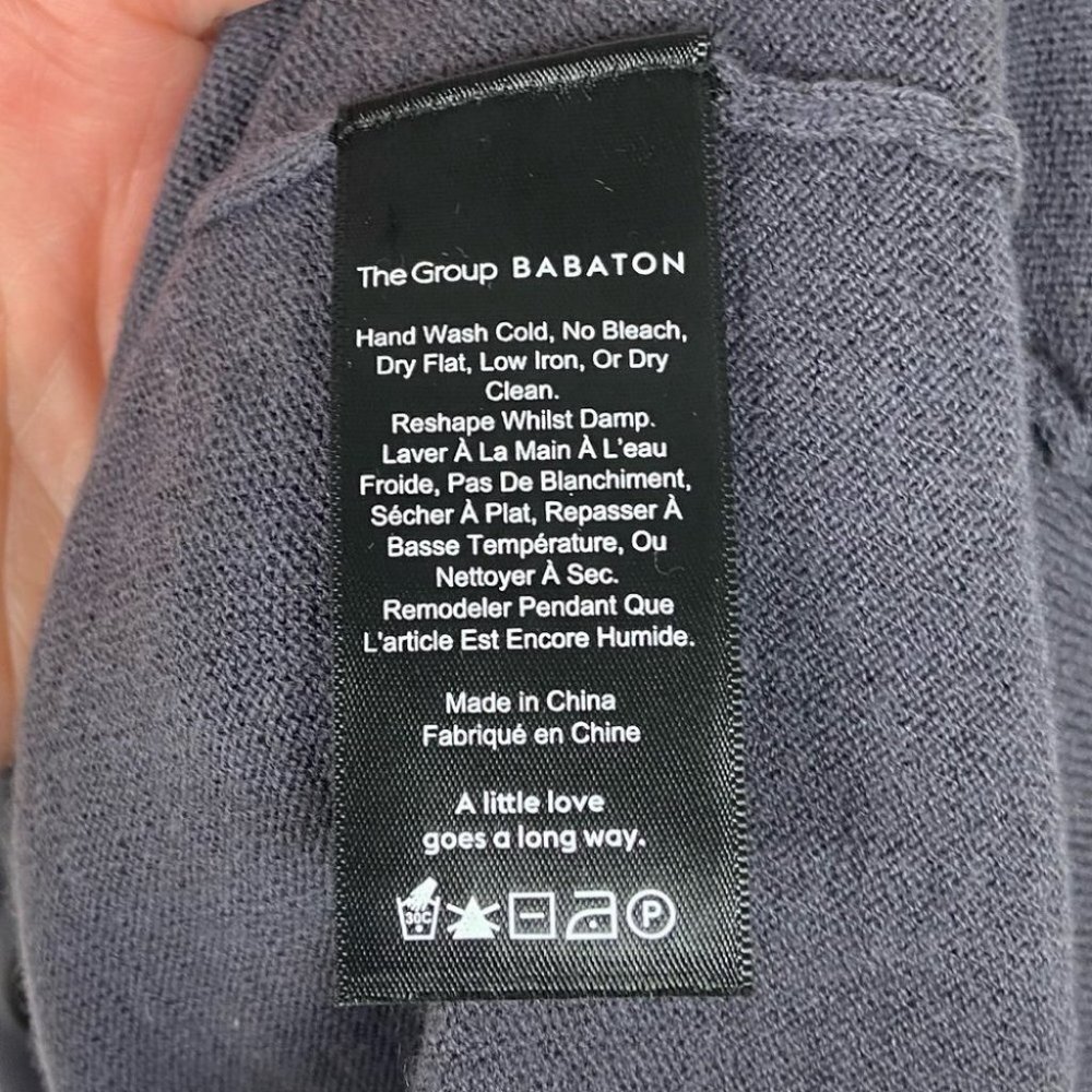 Aritzia Babaton Cashmere Crew Neck Long Sleeve Sweater‎ Size XXS The Group Knit - Picture 8 of 10